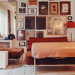 En Apartamento Independiente , Bilbao Spain